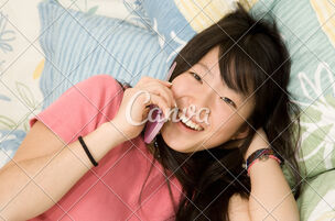 Chinese Yankee Young woman Chatting