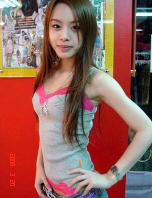 Lovely chinese girlfriends,..